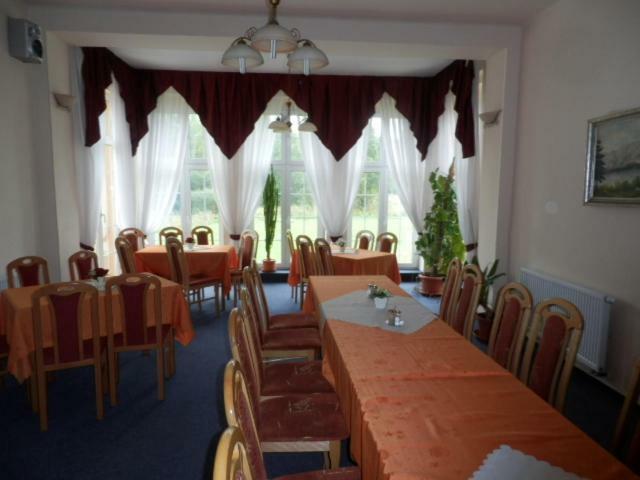 Penzion u Zámku Habartov Exterior foto